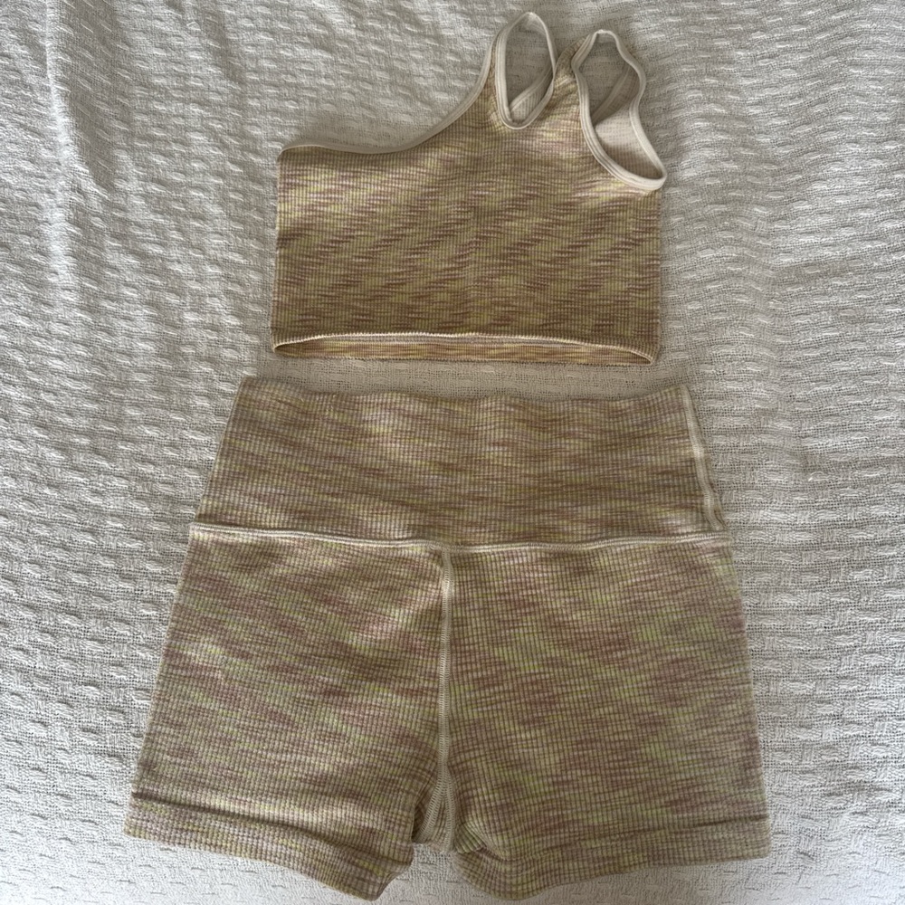 Women's Beige Ribbed Two-Piece Set - Picture 2 of 4